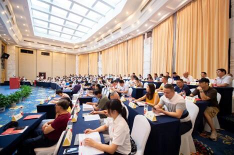 新格局 新驱动 | 美食流当选湖南省湘菜产业促进会第三届理事会副会长单位